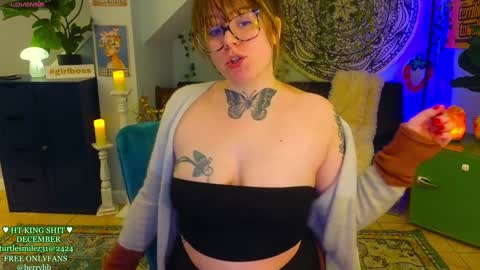 Snapshot of allieberrybb chatting on 12.30.24 bb online show from 12.30.24