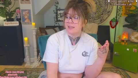 Snapshot of allieberrybb chatting on 01.17.25 bb online show from 01.17.25