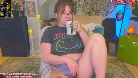 Snapshot of allieberrybb chatting on 01.31.25 bb online show from 01.31.25