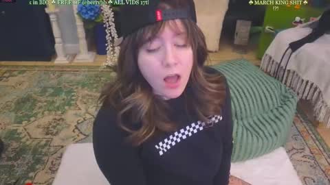 Snapshot of allieberrybb chatting on 03.07.25 bb online show from 03.07.25