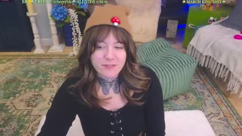 Snapshot of allieberrybb chatting on 03.07.25 bb online show from 03.07.25