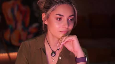 Allie online show from 11.13.25