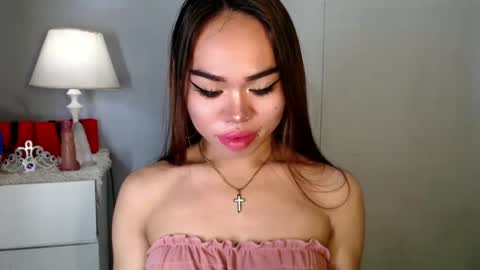 Snapshot of allirah20x chatting on 12.15.24 Allirah online show from 12.15.24