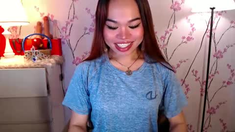 Snapshot of allirah20x chatting on 03.08.25 Allirah online show from 03.08.25