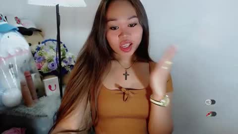 Snapshot of allirah20x chatting on 11.06.25 Allirah online show from 11.06.25