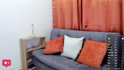    online show from 03.06.25