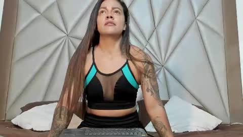 Allison Owenns online show from 07.08.26