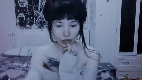 Snapshot of allisondeetz chatting on 05.21.26 Alis online show from 05.21.26