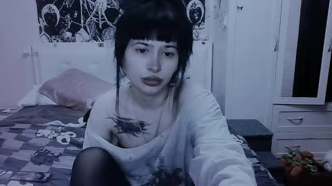 Snapshot of allisondeetz chatting on 05.22.26 Alis online show from 05.22.26