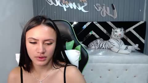 Snapshot of allisson_a chatting on 01.11.25 Allisson online show from 01.11.25