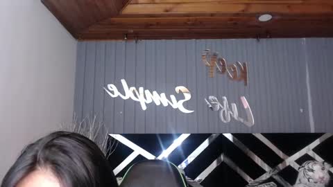 Snapshot of allisson_a chatting on 02.13.25 Allisson online show from 02.13.25