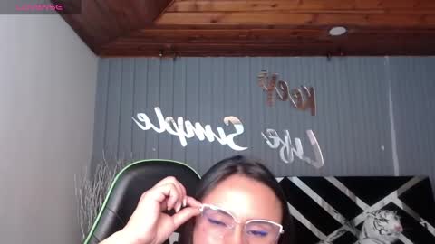 Snapshot of allisson_a chatting on 02.22.25 Allisson online show from 02.22.25