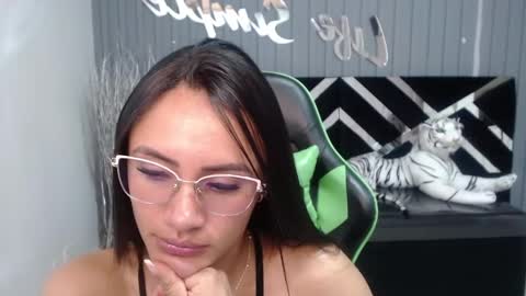 Snapshot of allisson_a chatting on 02.25.25 Allisson online show from 02.25.25