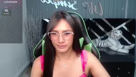 Snapshot of allisson_a chatting on 03.06.25 Allisson online show from 03.06.25