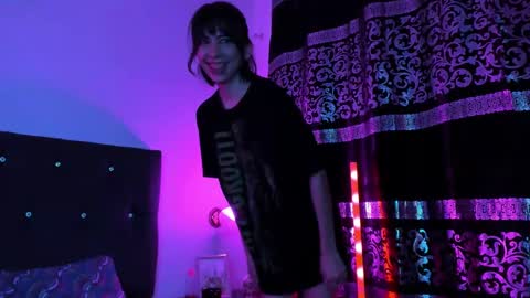 Alli online show from 03.11.25