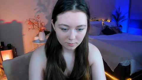 alluringeyess online show from 11.23.25