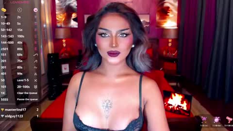 Snapshot of alluringnatalya chatting on 05.11.26 Natalya Fox online show from 05.11.26