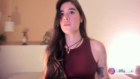 Snapshot of ally_addams chatting on 01.06.26 Ally online show from 01.06.26