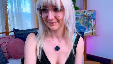 Snapshot of allyelliot chatting on 02.24.26 Ally Elliot online show from 02.24.26