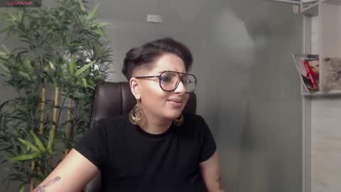         online show from 02.11.25