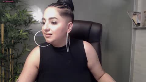         online show from 03.03.25