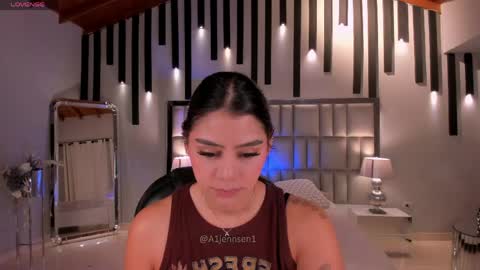 Snapshot of allyjensen chatting on 06.07.26 Alisson online show from 06.07.26