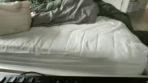 Snapshot of allylove2626 chatting on 09.24.25 allylove2626 online show from 09.24.25