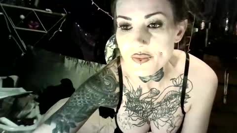 allymoon1369 online show from 03.30.26