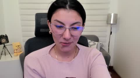 Snapshot of allysonmorgan_ chatting on 01.16.25 allyson online show from 01.16.25