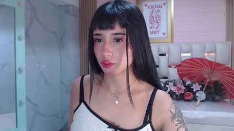 Allysa  online show from 12.21.25