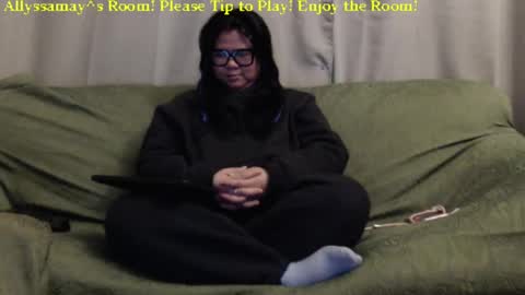 Allyssamay online show from 01.15.25