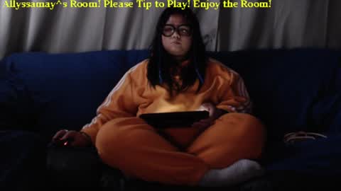 Allyssamay online show from 01.21.25