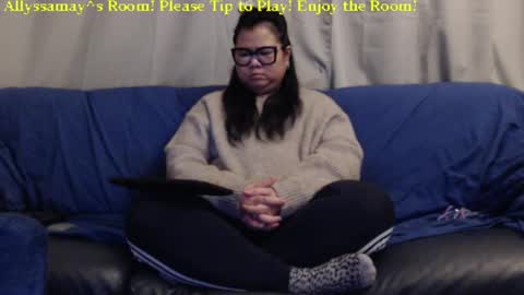 Allyssamay online show from 02.21.25