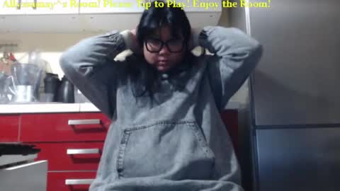 Allyssamay online show from 02.24.25