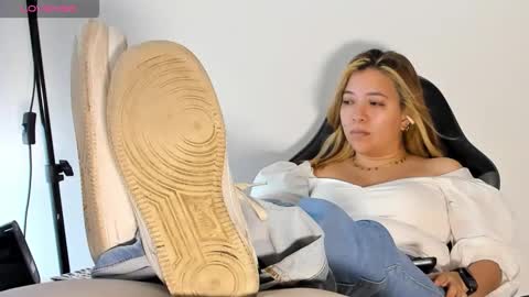 ALMA FENIX  online show from 03.06.26