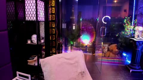 Alma online show from 10.04.25