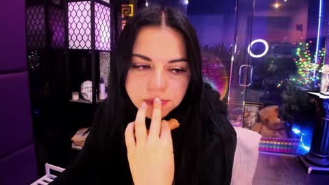 Alma online show from 11.08.25