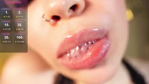 Snapshot of alma_yammy chatting on 01.09.26 Alma online show from 01.09.26