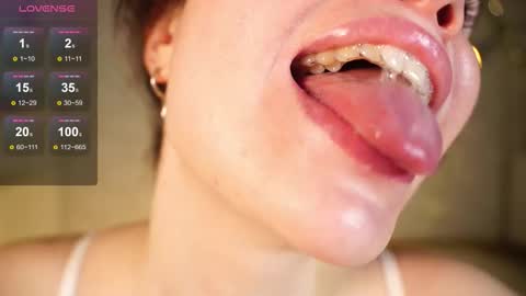 Snapshot of alma_yammy chatting on 01.14.26 Alma online show from 01.14.26