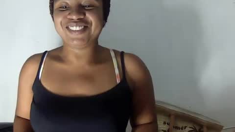 Snapshot of almesexyy chatting on 07.27.26 almesexyy online show from 07.27.26