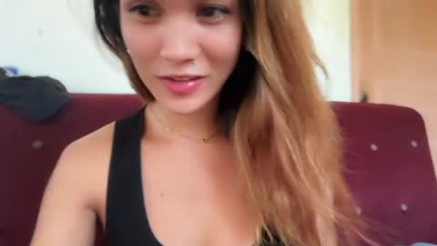 larah online show from 04.23.26