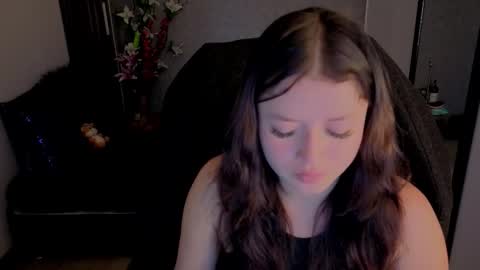 Snapshot of almma_ chatting on 10.01.25 ALMMA online show from 10.01.25