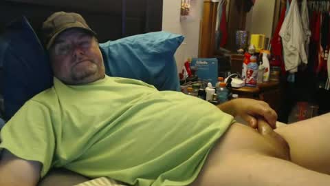 Snapshot of almostheaven chatting on 06.19.26 almostheaven online show from 06.19.26