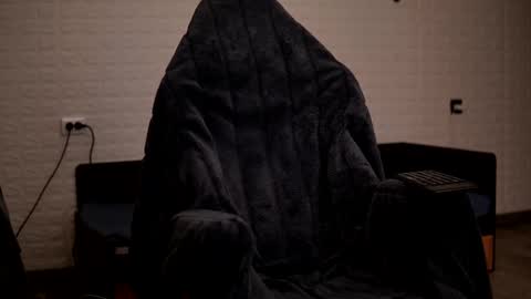 AlmostDerekSunset online show from 02.11.25