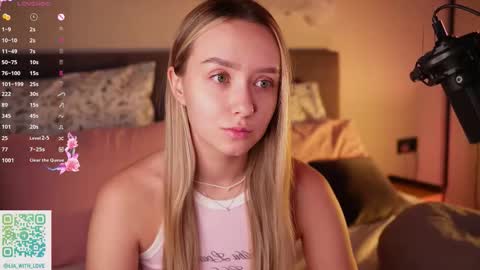 Lia online show from 11.11.25