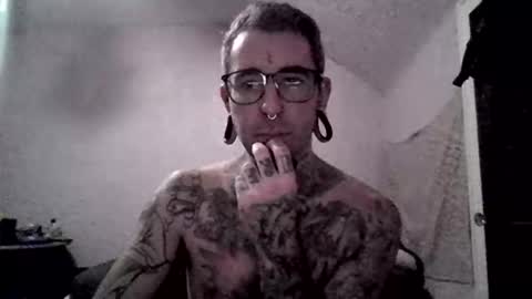 Snapshot of aloewish chatting on 11.15.25 Aloe online show from 11.15.25