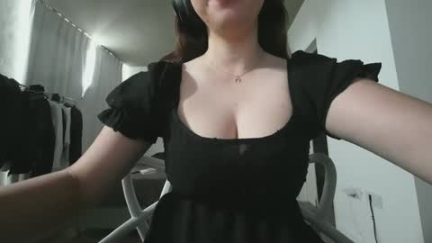 Snapshot of aloha_catita chatting on 02.23.25 Aloha Catita online show from 02.23.25