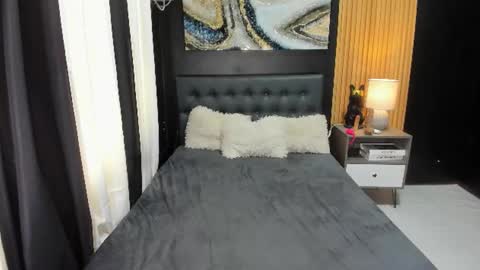 Alondra online show from 02.09.26