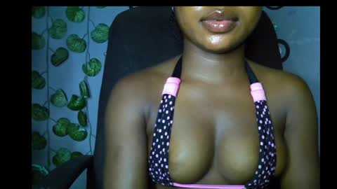 Snapshot of alosexy_bae chatting on 05.18.26 alo online show from 05.18.26