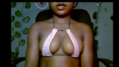Snapshot of alosexy_bae chatting on 05.25.26 alo online show from 05.25.26